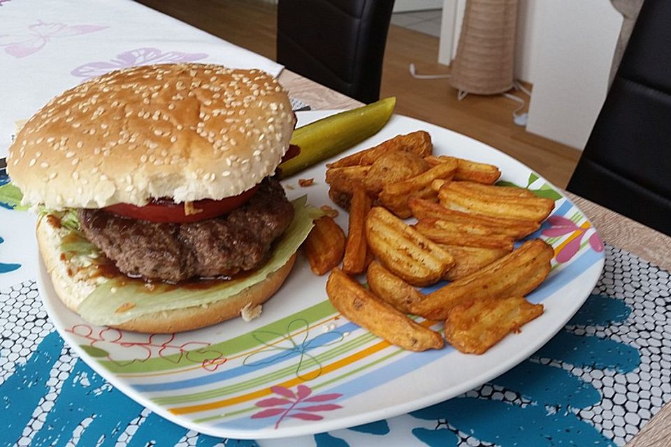 Burgerrausch mit karamellisierten Zwiebeln