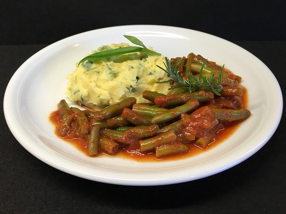 Grüne Bohnen in Tomatensauce als Beilage von wirrbel Chefkoch