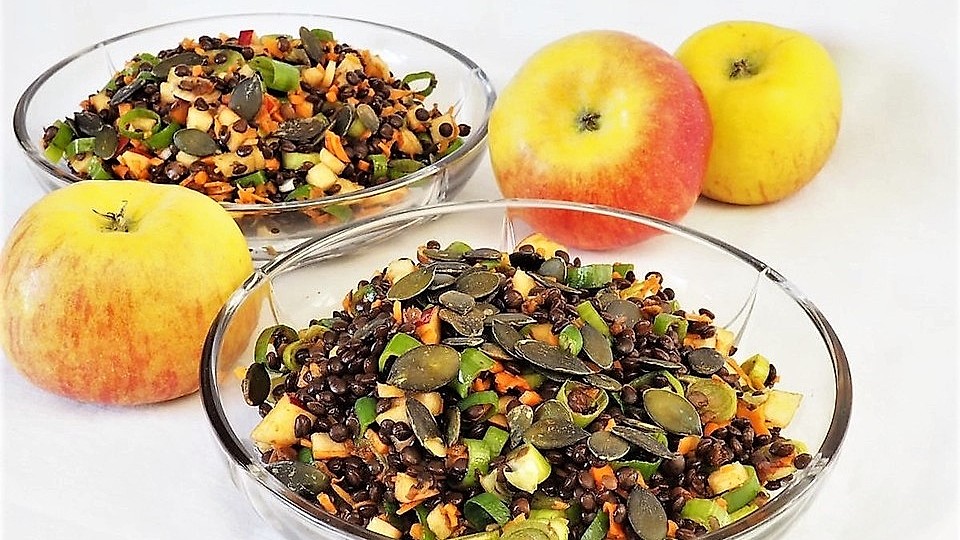 Belugalinsen-Salat mit Kürbiskernöl-Dressing von schaech001