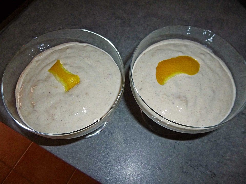 Bananenjoghurt mit Crème fraîche von quattro_40036| Chefkoch