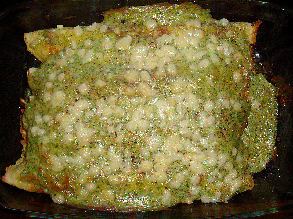 Überbackene Pfannkuchen mit grünem Spargel gefüllt von fenny64| Chefkoch