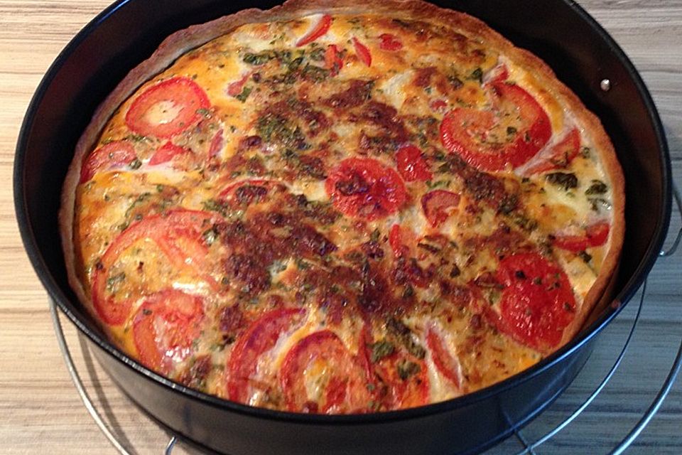 Tomaten - Mozzarella - Basilikum Quiche