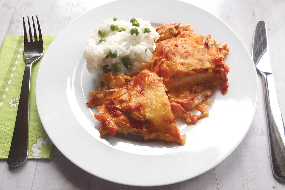 Überbackenes Paprika-Sahne-Hähnchen