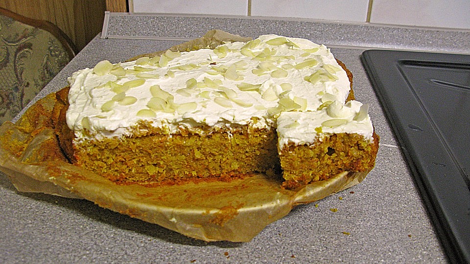 Karottenkuchen Mit Frischkasecreme 