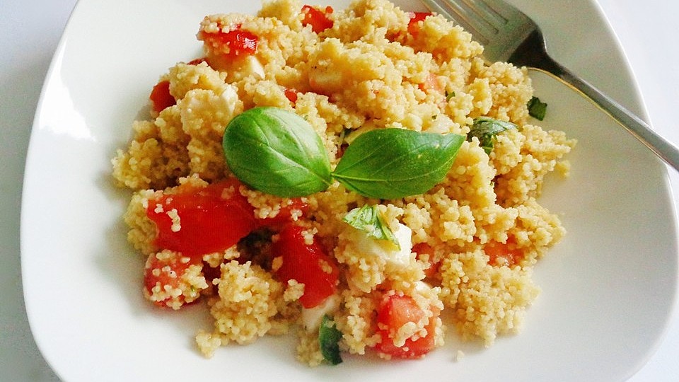 Couscous - Salat mit Tomaten &amp; Mozarella | Recipe Cart