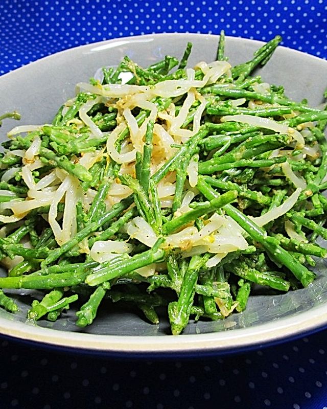 Queller-Mungobohnensprossen-Salat