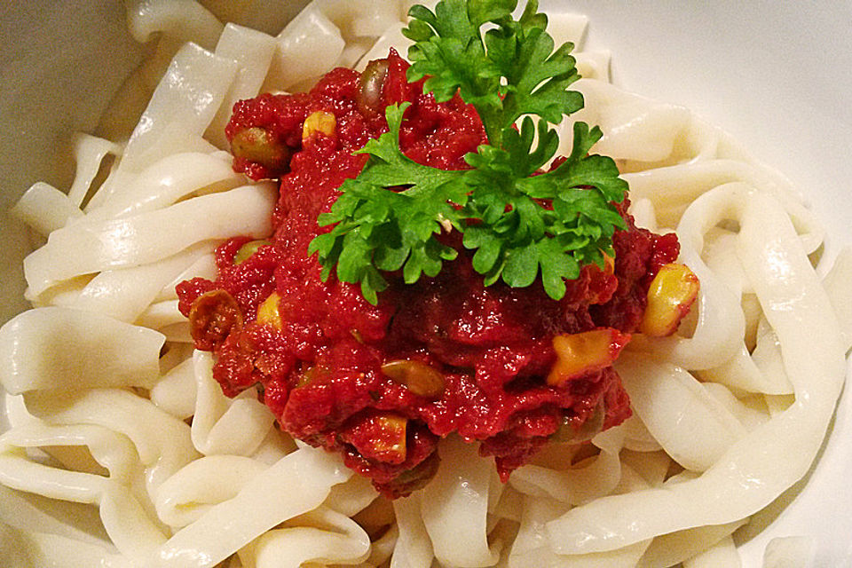 SlimPasta (Fettuccine) mit mexikanischer Tomatensoße