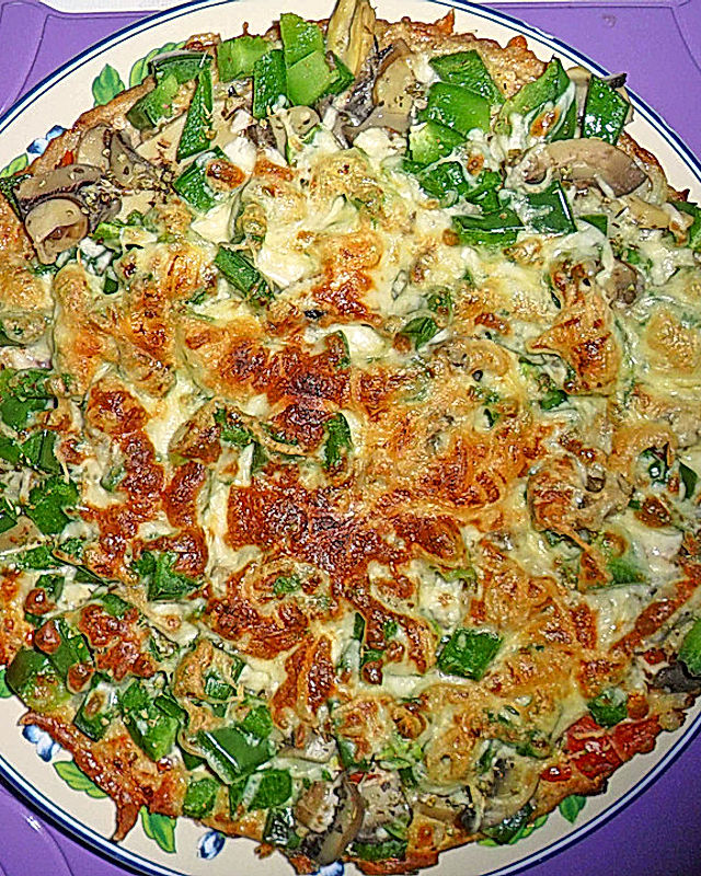Vollkornhafer-Pfannenpizza vegetaria-pikanta