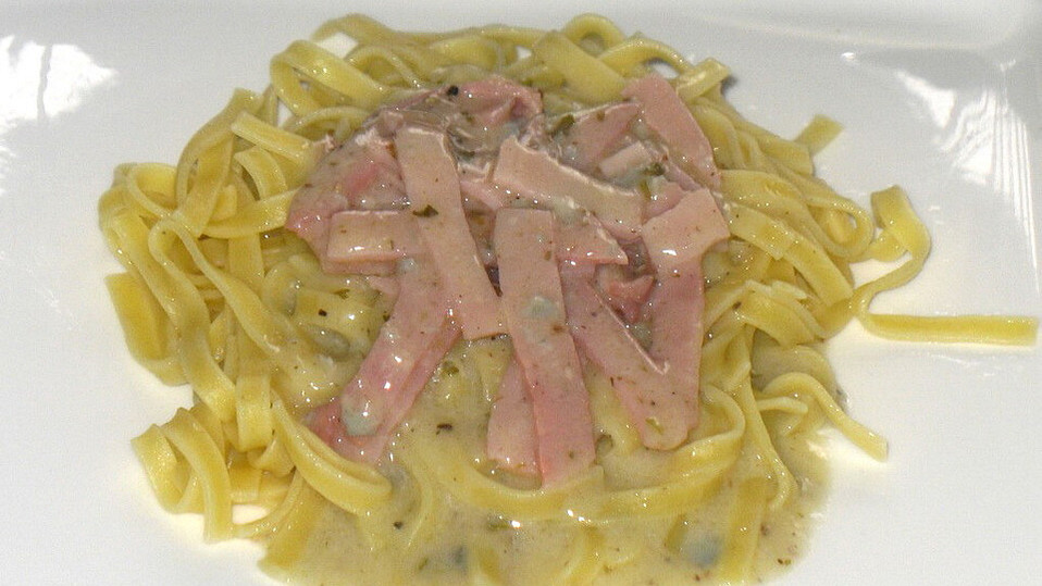 Bandnudeln mit Schinken und Gorgonzolasauce von MisterBig1986