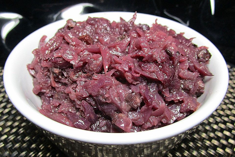 Omas Apfel-Rotkohl