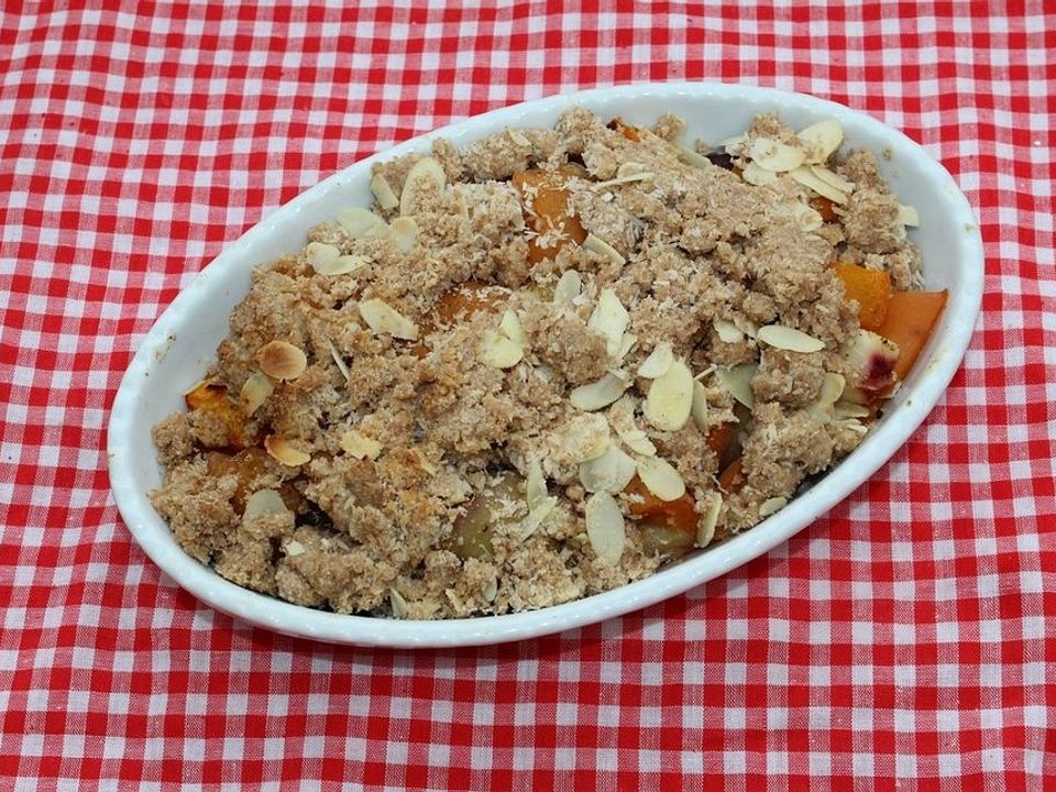 Aprikosen-Kokosnuss-Crumble von Narcheska| Chefkoch