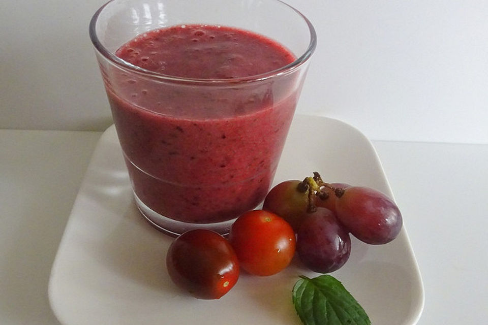 Trauben-Beeren Smoothie