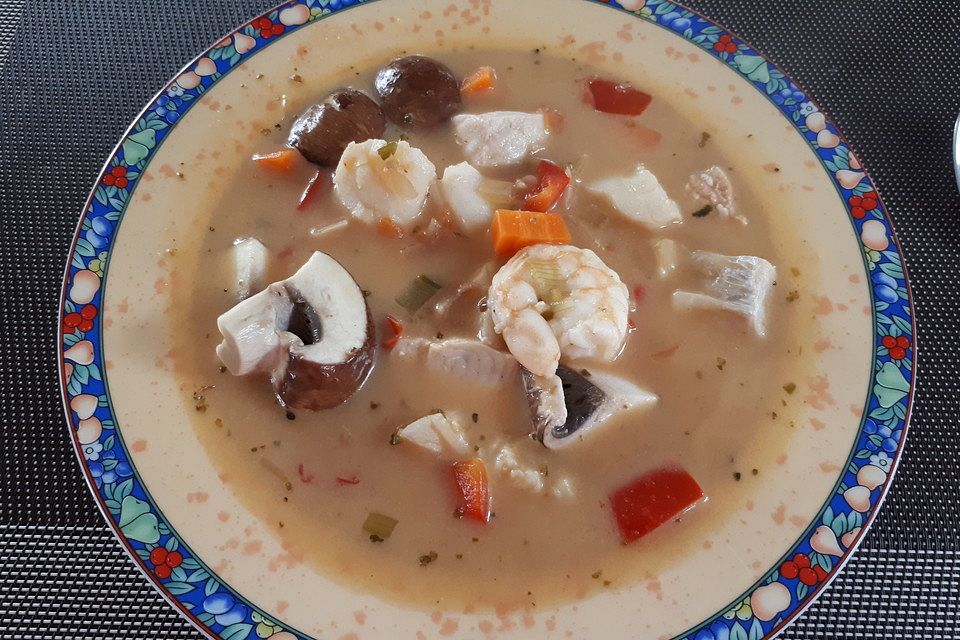 Thai-Kokos-Fischsuppe