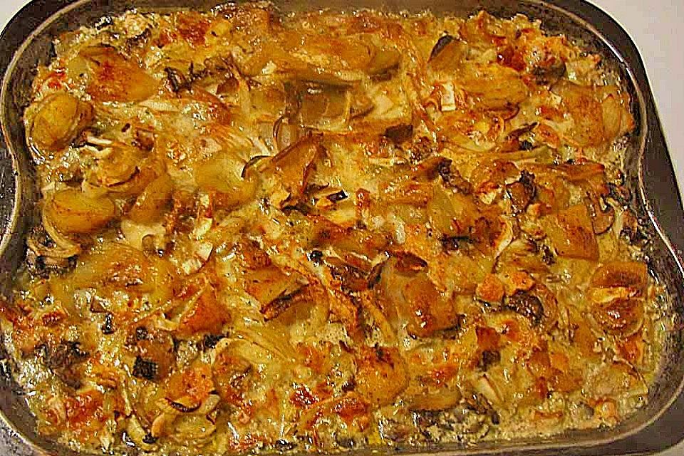 Schnelles saftiges Kartoffel - Pilz - Gratin