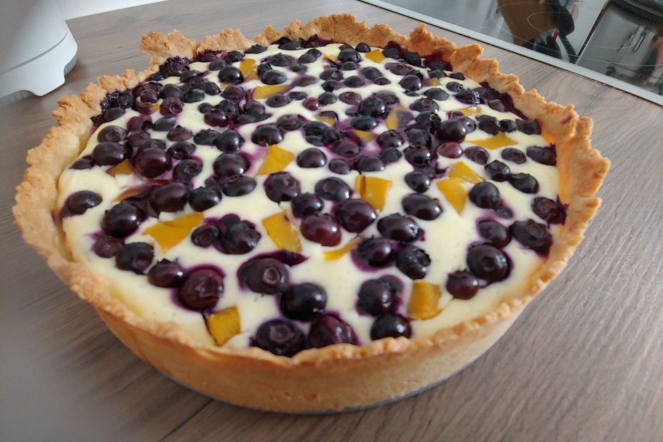 Frischkäsekuchen mit Beeren