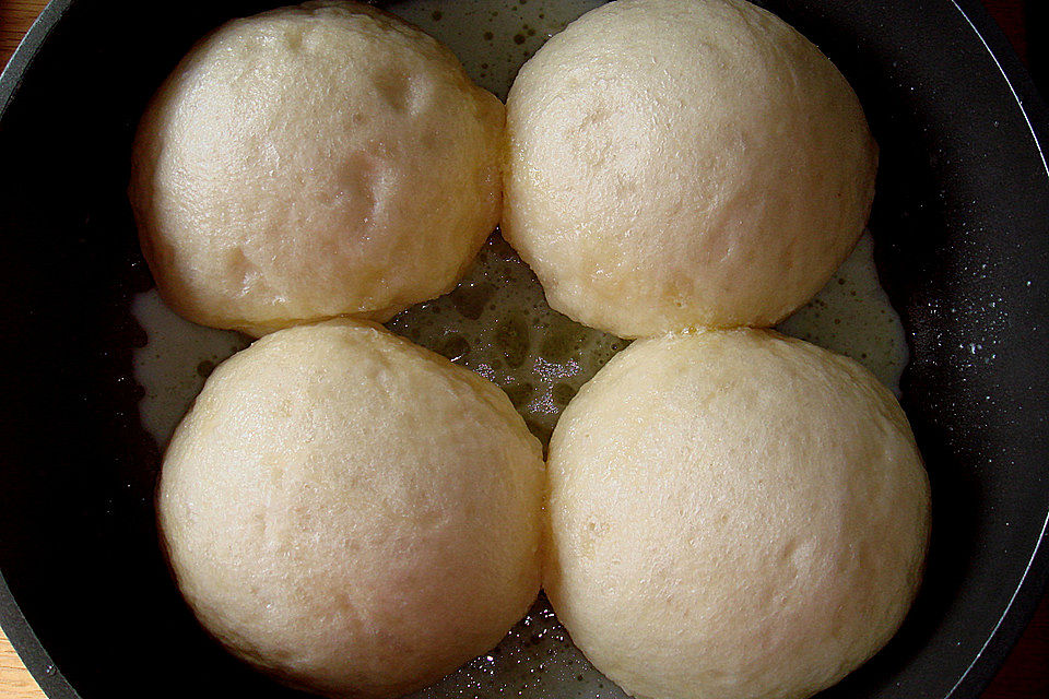 Dampfnudeln