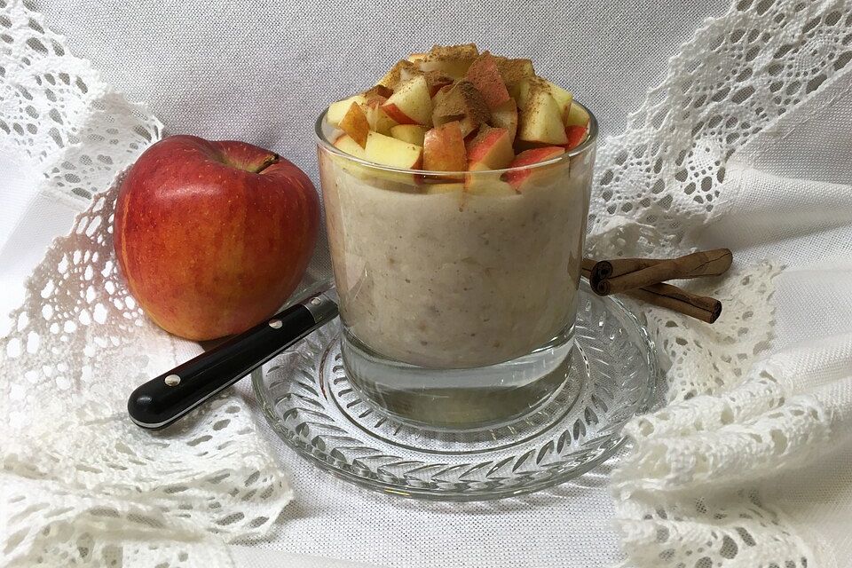 Apfel-Zimt-Porridge