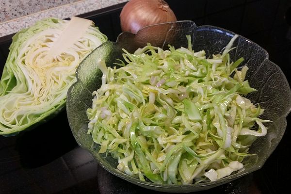 Frische Spitzkohlsalat Rezepte für kalte Tage