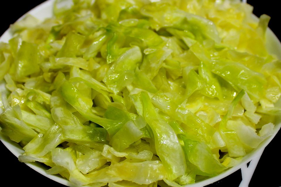 Spitzkohlsalat