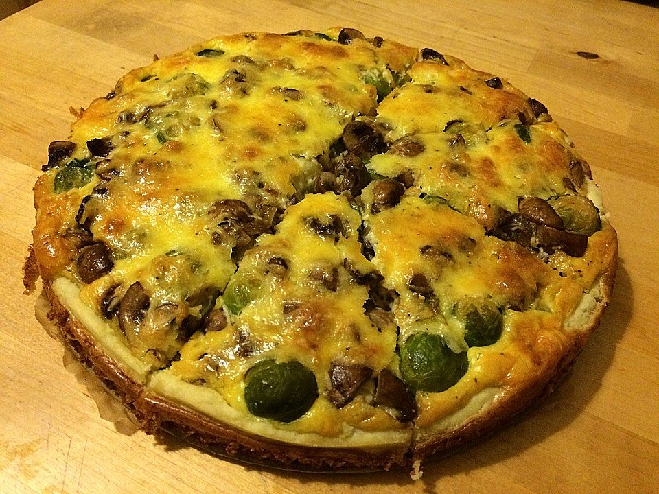 Rosenkohl-Champignon-Quiche von ickliebodino| Chefkoch
