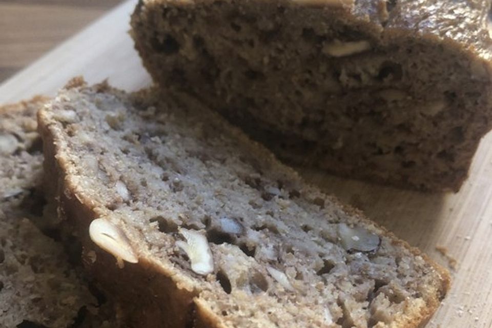 Bananenbrot ohne extra Fett und Zucker