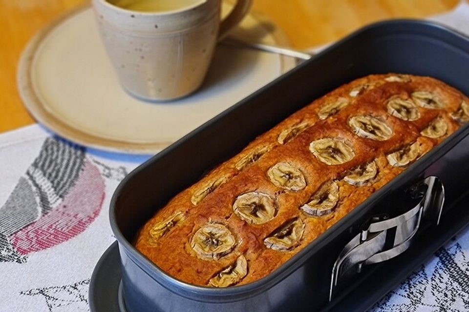 Bananenbrot ohne extra Fett und Zucker