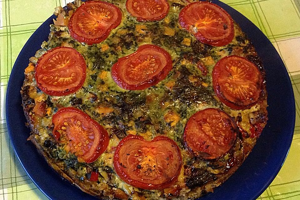 Spinatquiche mit Gorgonzola und getrockneten Tomaten