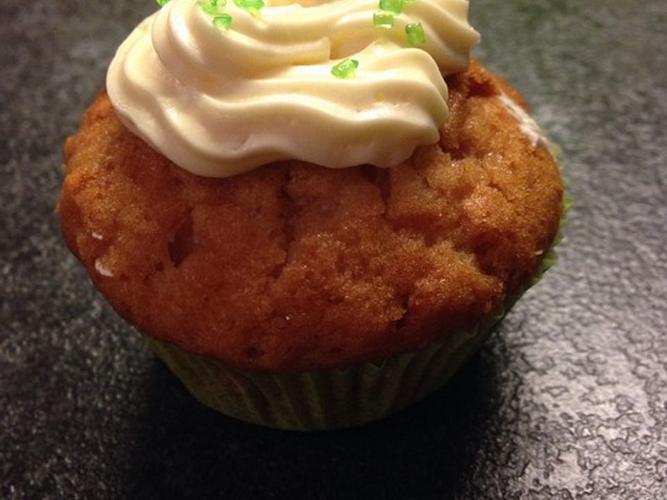 Apfel-Vanille Cupcakes mit Buttercreme von Ananastas| Chefkoch