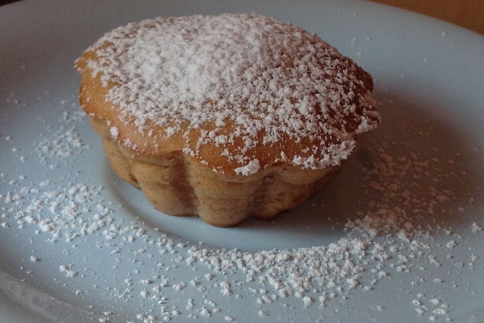 Muffins mit Banane, Apfel und Karotte - kalorienarm