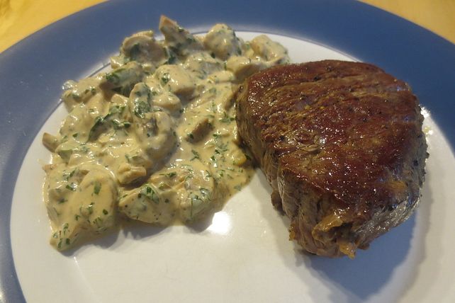 Rinderfiletsteaks mit Pilzen| Chefkoch