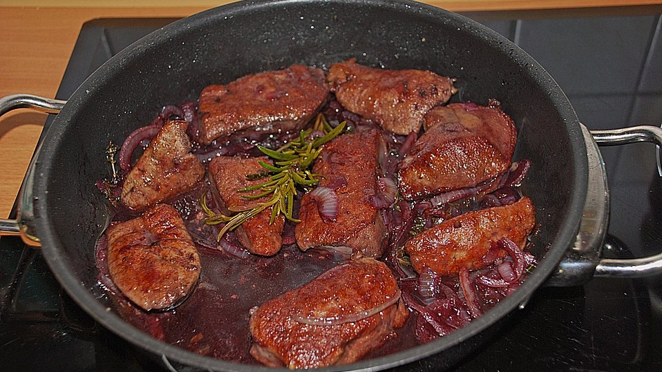 Kalbsleber mit Balsamico - Zwiebeln