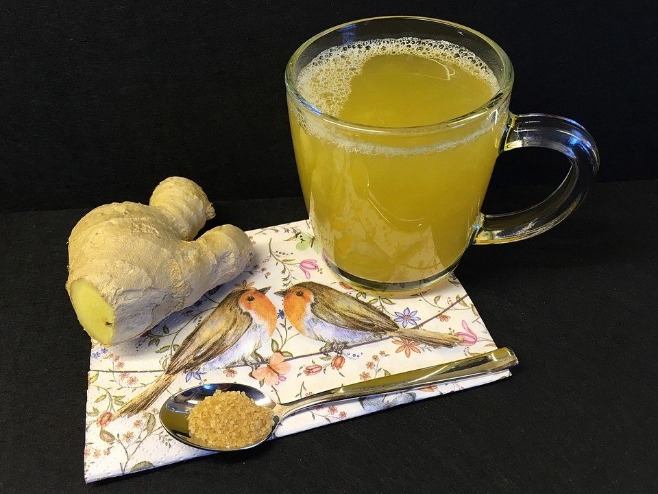 Nüsse inkl Reinigungsbürste Zitronenschaber / Käsereibe zum Reiben oder Reiben von Zitronen Edelstahl Schokolade Käse Zitrus Orangen Knoblauch Ingwer
