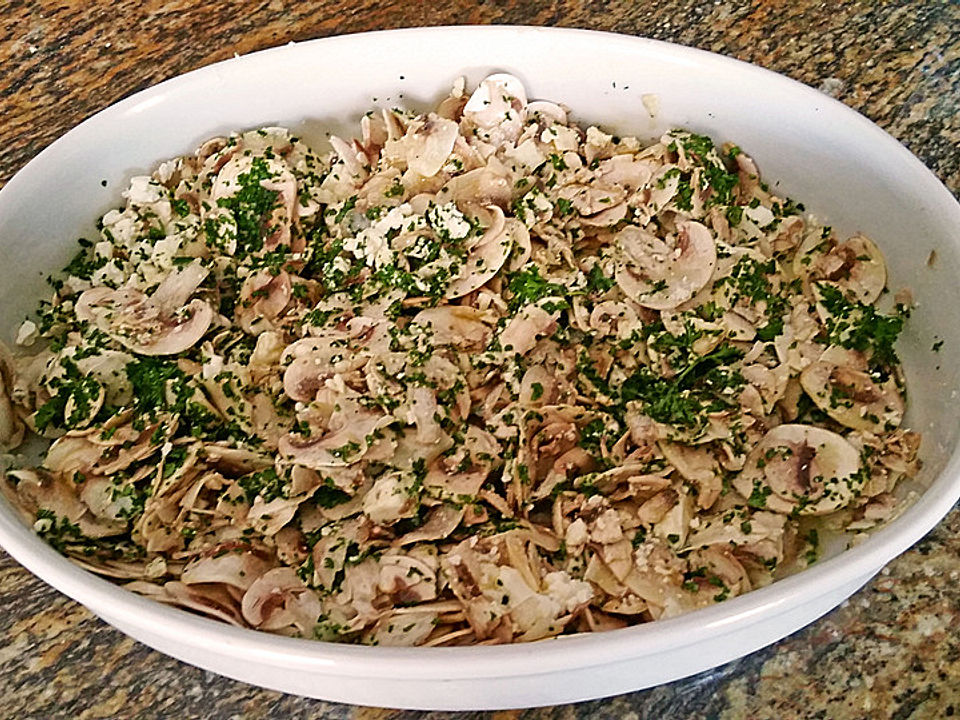 Pilzsalat mit Schafskäse à la Toskana von crazygolfer| Chefkoch