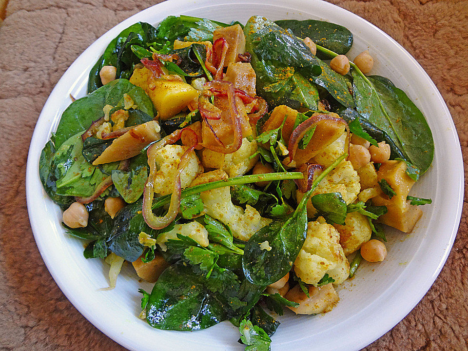 Curry-Spinat-Salat mit Mango, Kichererbsen und Blumenkohl| Chefkoch