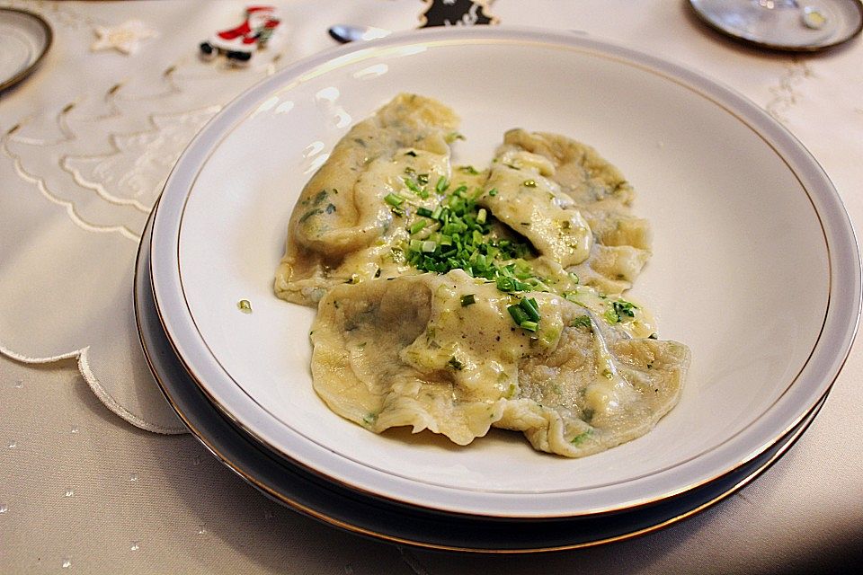 Maultaschen mit Steinpilzfüllung