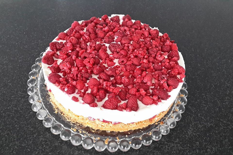 Himbeer-Quark-Sahne-Torte