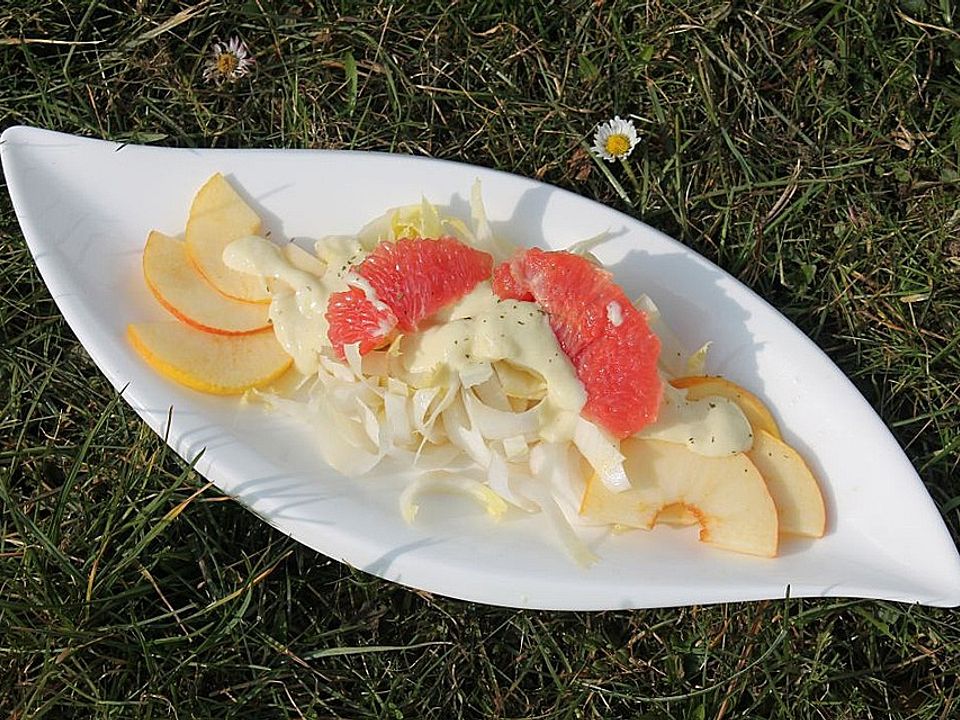 Fruchtiger Chicoréesalat mit Grapefruit von patty89| Chefkoch