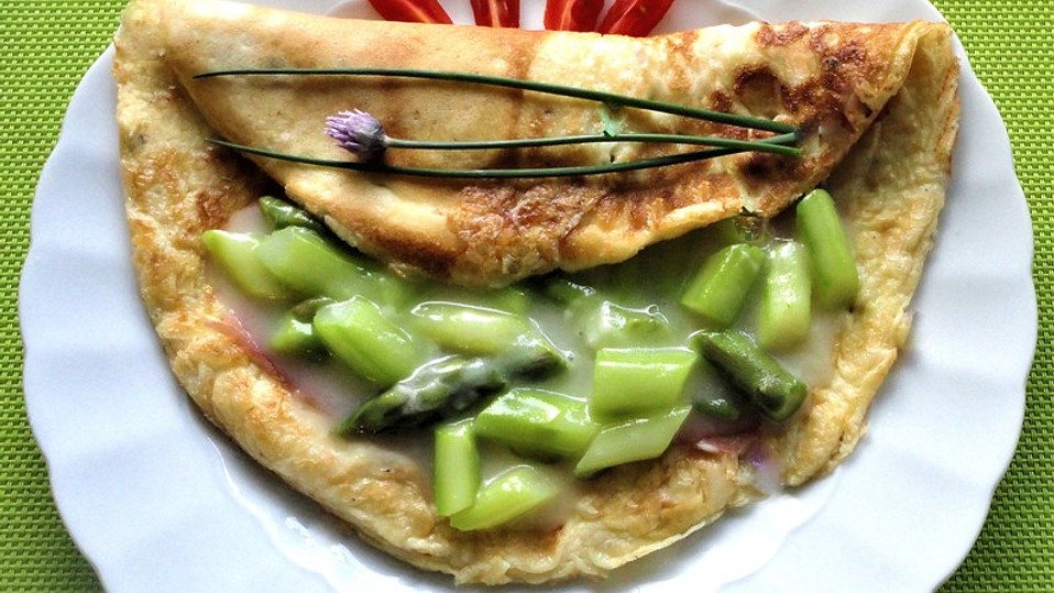 Spargel mit Schinkenpfannkuchen von judith Spargel mit Schinkenpfannkuchen von judith