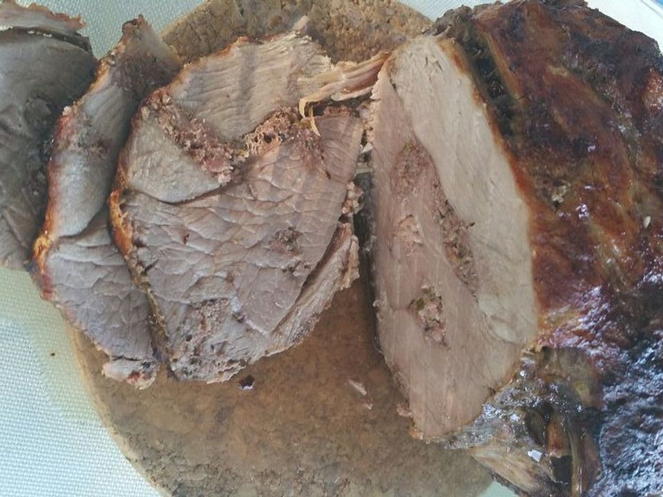 Lammbraten gespickt mit Speck-Knoblauch-Paste von dodith| Chefkoch