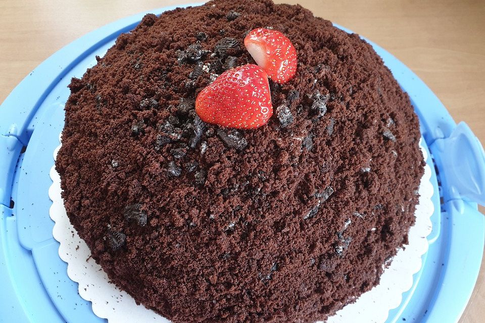 Oreo-Erdbeer-Maulwurfkuchen