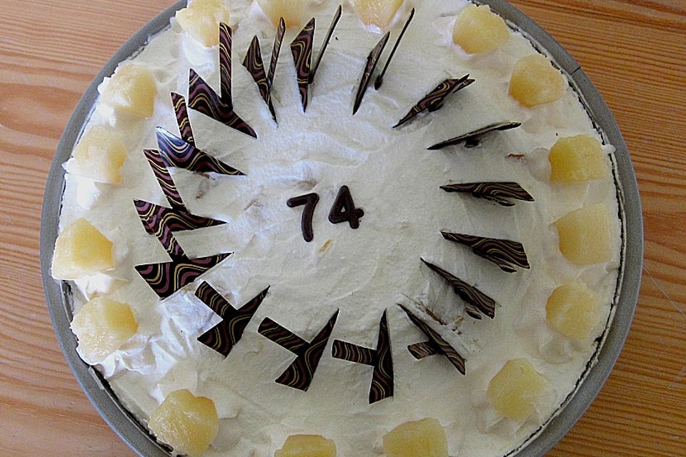 Ananas-Joghurt-Torte