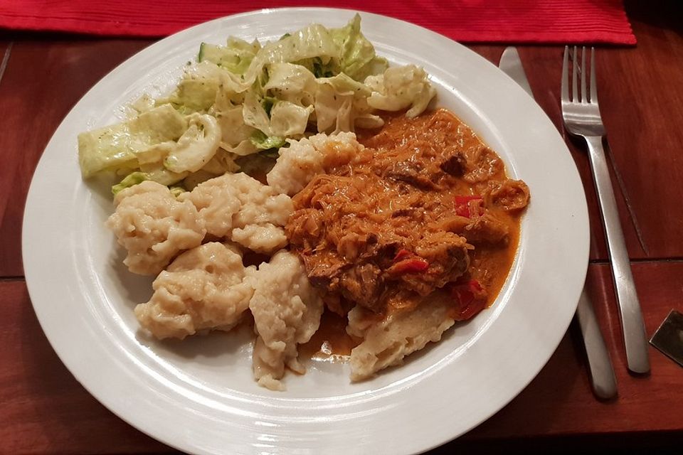 Szegediner Gulasch