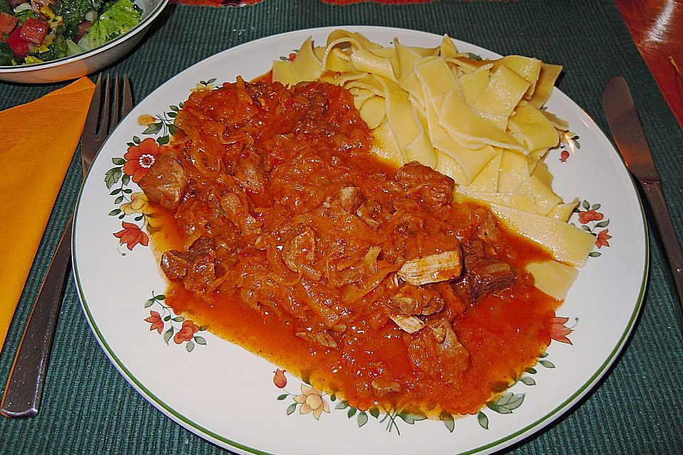 Szegediner Gulasch