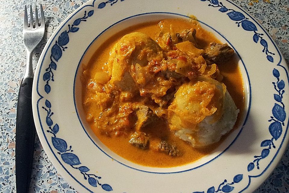 Szegediner Gulasch