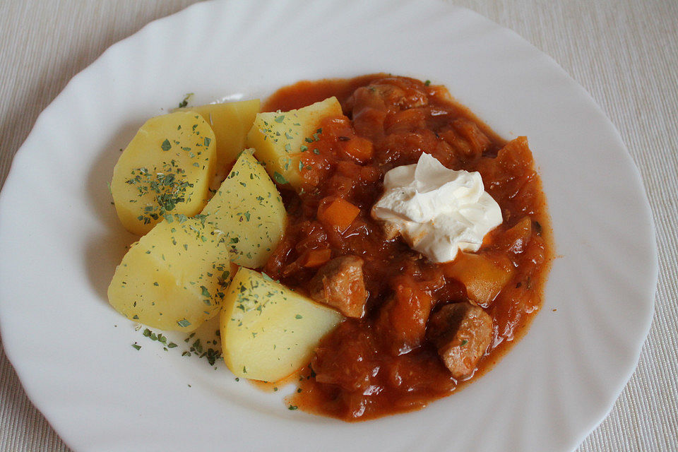 Szegediner Gulasch