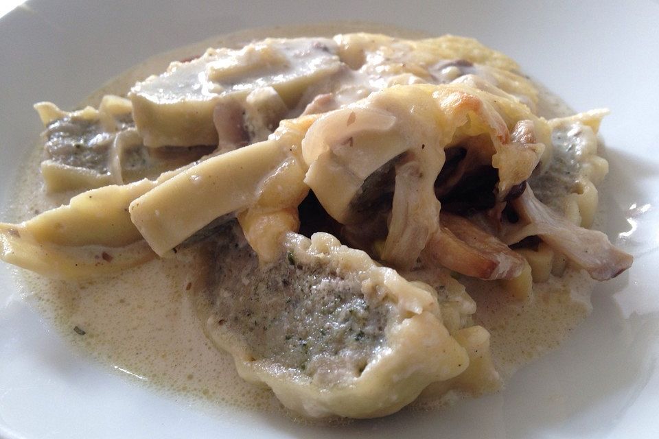 Maultaschen in Champignon - Sahne