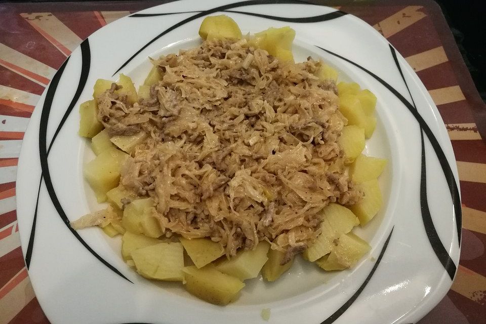 Hack-Sauerkraut-Pfanne