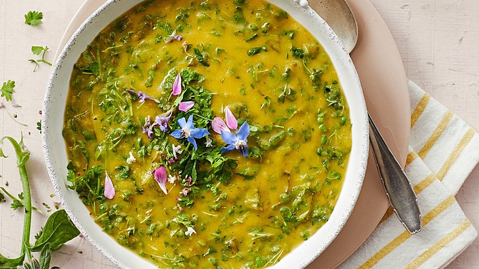 Neun-Kräuter-Suppe oder auch Gründonnerstagsuppe von Kräuterjule