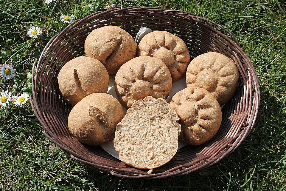 Gerste-Dinkel-Brötchen