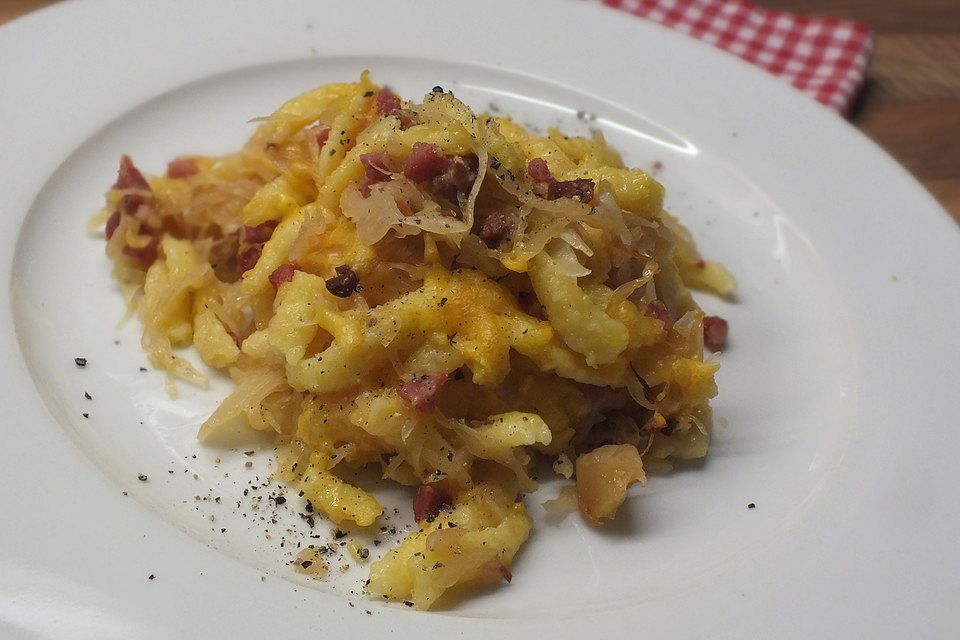 Spätzle-Sauerkrautpfanne